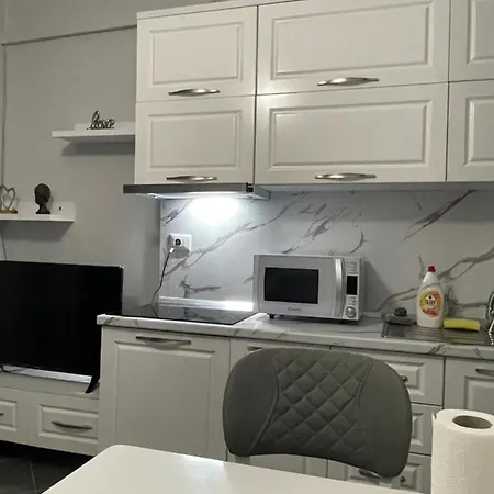 Apartment 2d 2 Golem (Tirana)
